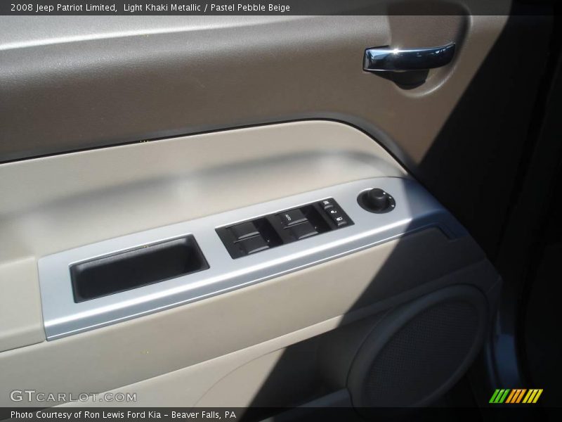 Light Khaki Metallic / Pastel Pebble Beige 2008 Jeep Patriot Limited