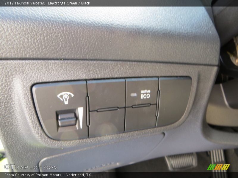 Electrolyte Green / Black 2012 Hyundai Veloster
