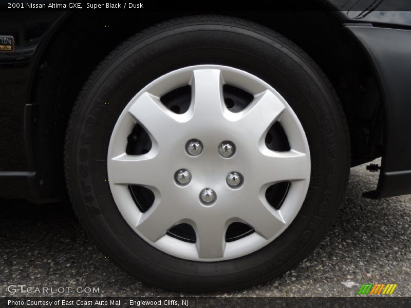 Super Black / Dusk 2001 Nissan Altima GXE