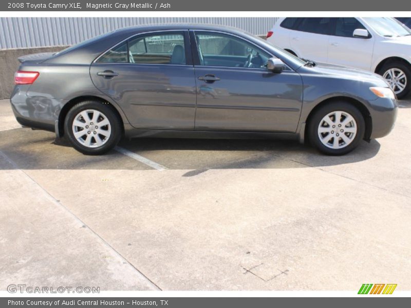 Magnetic Gray Metallic / Ash 2008 Toyota Camry XLE