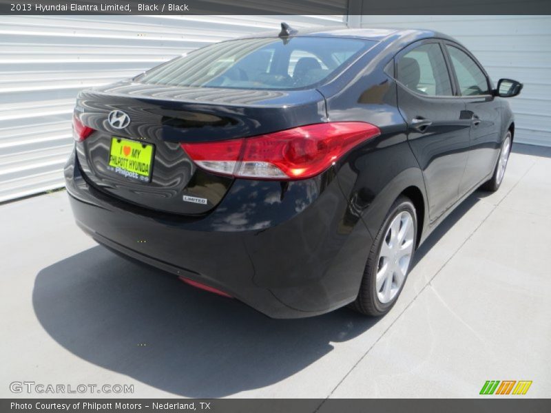 Black / Black 2013 Hyundai Elantra Limited