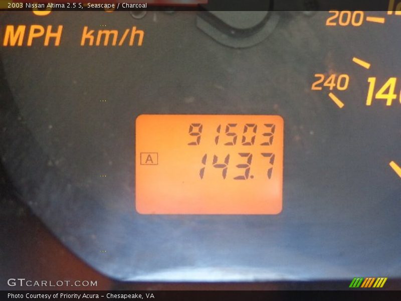 Seascape / Charcoal 2003 Nissan Altima 2.5 S