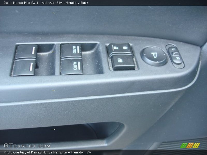 Alabaster Silver Metallic / Black 2011 Honda Pilot EX-L
