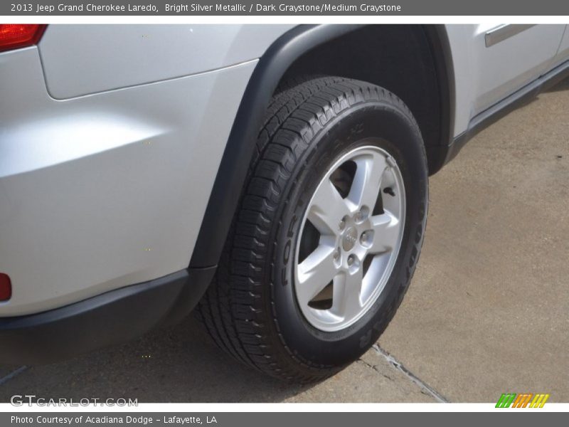 Bright Silver Metallic / Dark Graystone/Medium Graystone 2013 Jeep Grand Cherokee Laredo