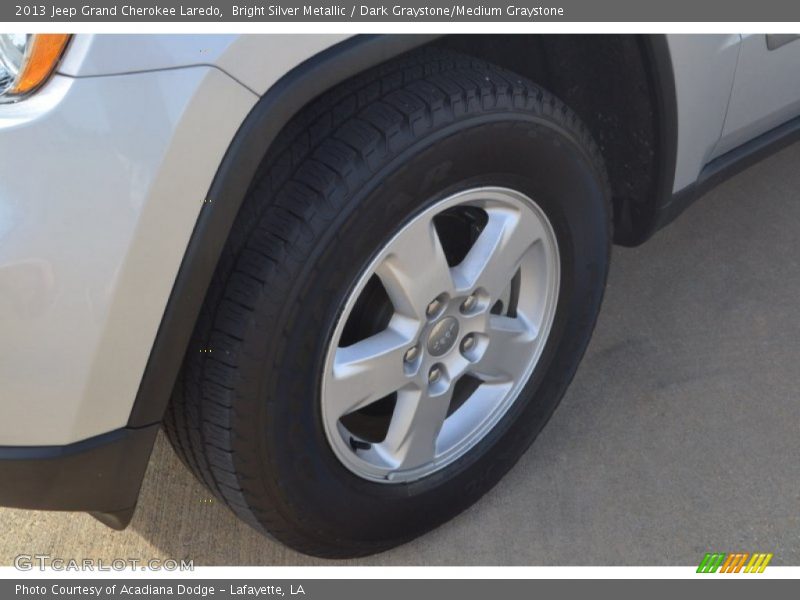 Bright Silver Metallic / Dark Graystone/Medium Graystone 2013 Jeep Grand Cherokee Laredo