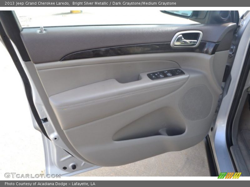 Bright Silver Metallic / Dark Graystone/Medium Graystone 2013 Jeep Grand Cherokee Laredo