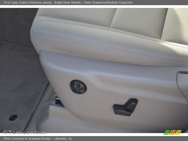 Bright Silver Metallic / Dark Graystone/Medium Graystone 2013 Jeep Grand Cherokee Laredo