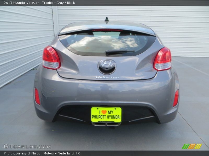 Triathlon Gray / Black 2013 Hyundai Veloster