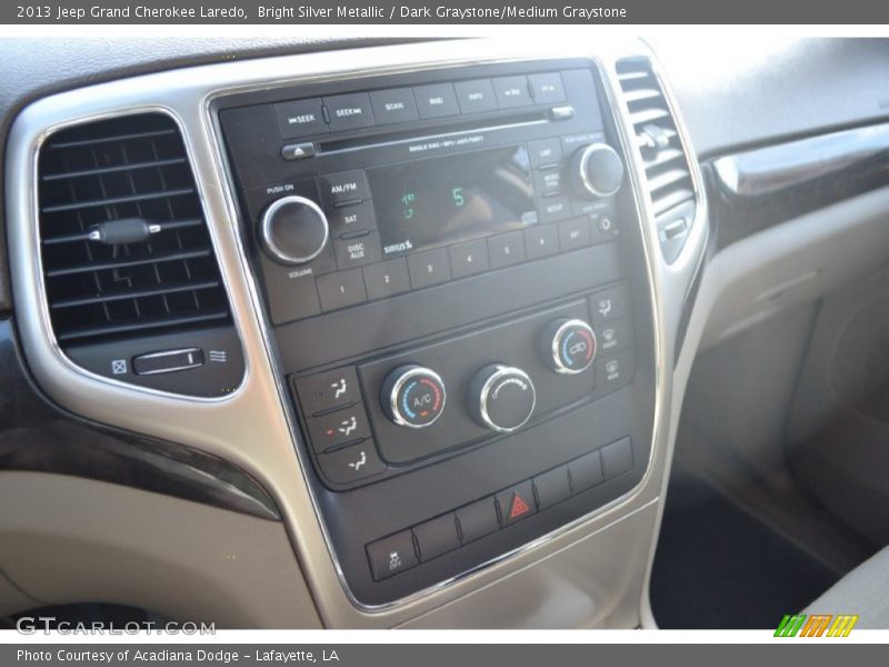 Bright Silver Metallic / Dark Graystone/Medium Graystone 2013 Jeep Grand Cherokee Laredo