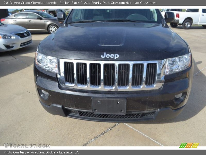 Brilliant Black Crystal Pearl / Dark Graystone/Medium Graystone 2013 Jeep Grand Cherokee Laredo