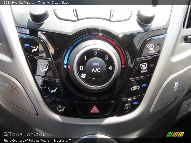 Triathlon Gray / Black 2013 Hyundai Veloster