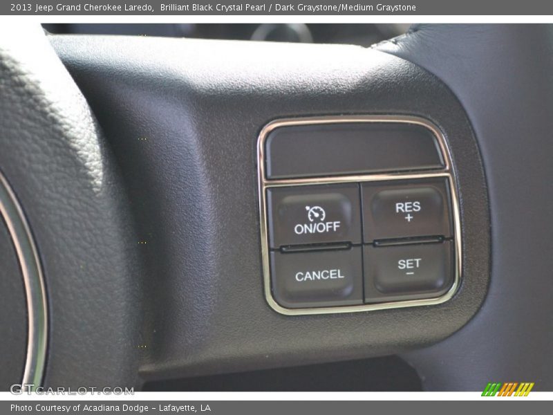 Brilliant Black Crystal Pearl / Dark Graystone/Medium Graystone 2013 Jeep Grand Cherokee Laredo