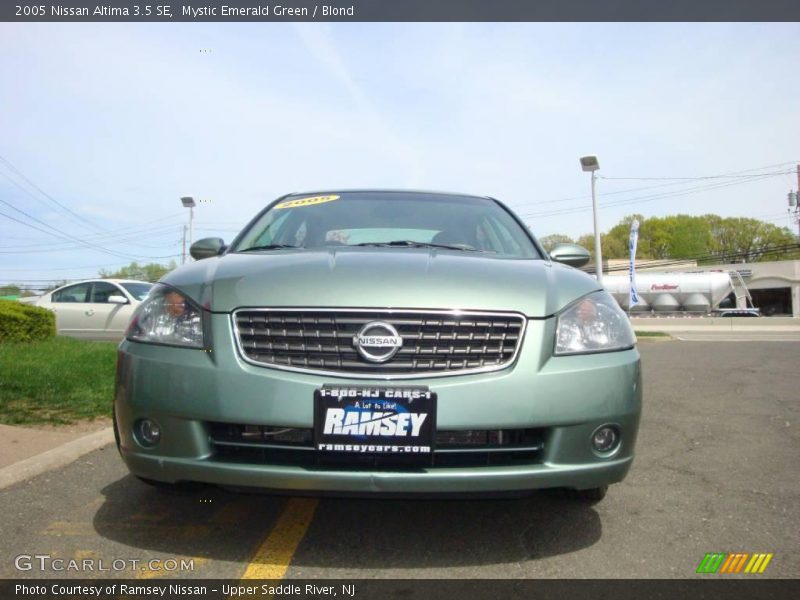 Mystic Emerald Green / Blond 2005 Nissan Altima 3.5 SE