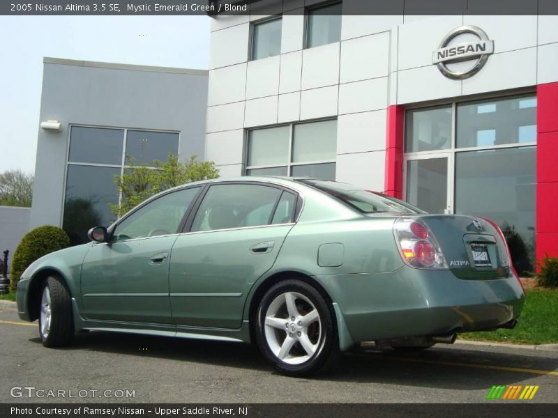 Mystic Emerald Green / Blond 2005 Nissan Altima 3.5 SE
