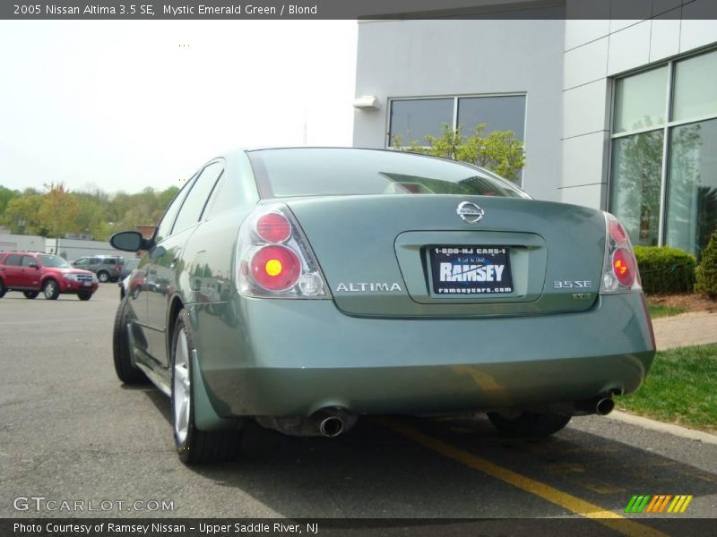 Mystic Emerald Green / Blond 2005 Nissan Altima 3.5 SE