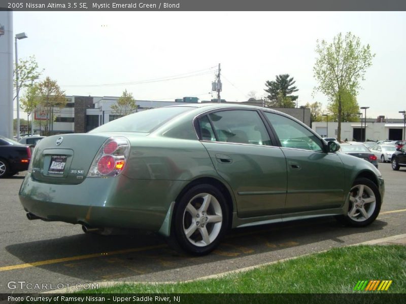 Mystic Emerald Green / Blond 2005 Nissan Altima 3.5 SE