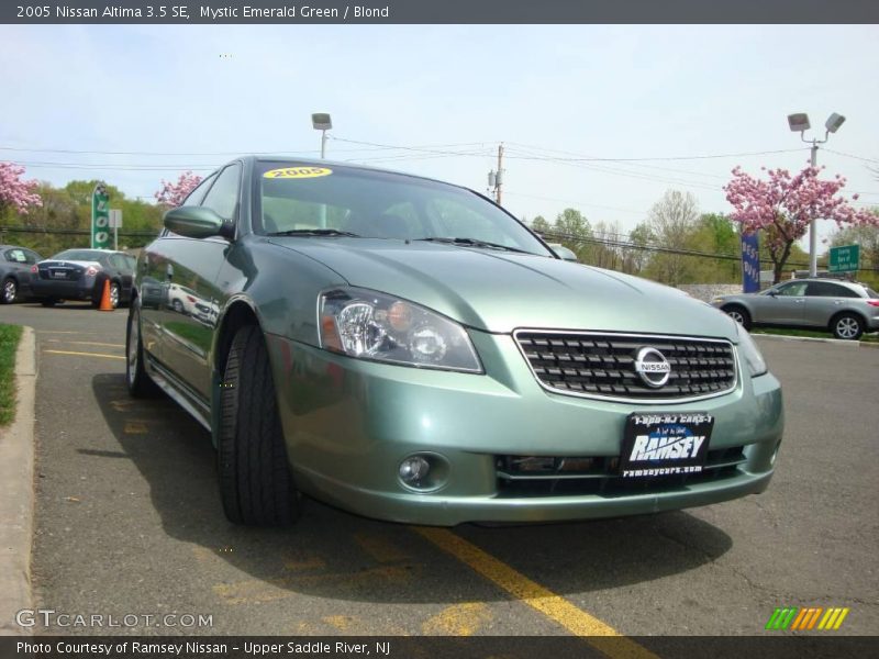 Mystic Emerald Green / Blond 2005 Nissan Altima 3.5 SE