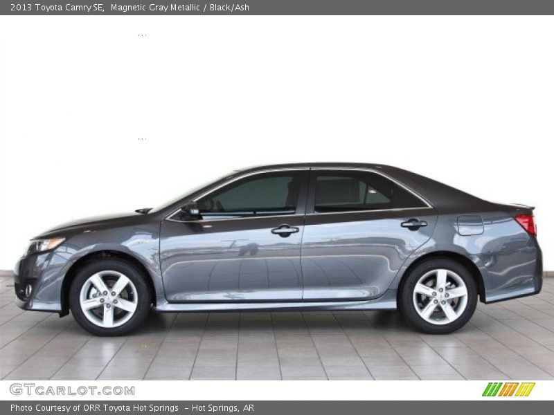 Magnetic Gray Metallic / Black/Ash 2013 Toyota Camry SE