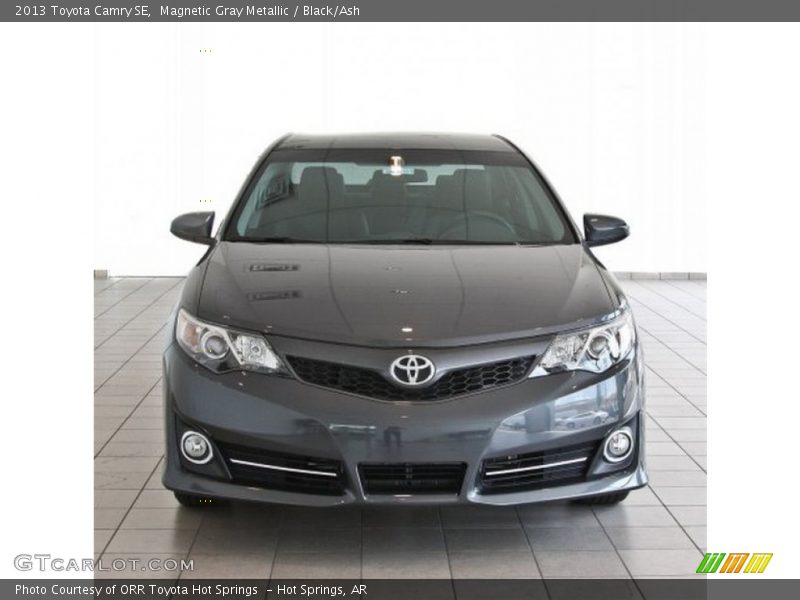 Magnetic Gray Metallic / Black/Ash 2013 Toyota Camry SE