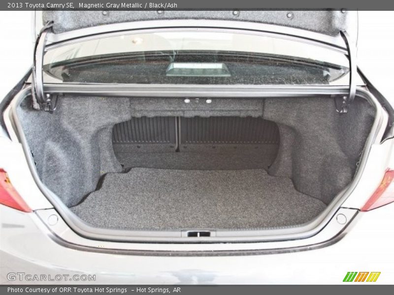Magnetic Gray Metallic / Black/Ash 2013 Toyota Camry SE