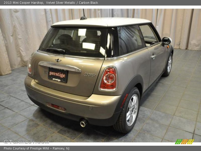Velvet Silver Metallic / Carbon Black 2013 Mini Cooper Hardtop