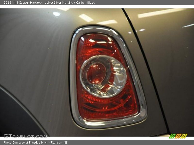 Velvet Silver Metallic / Carbon Black 2013 Mini Cooper Hardtop