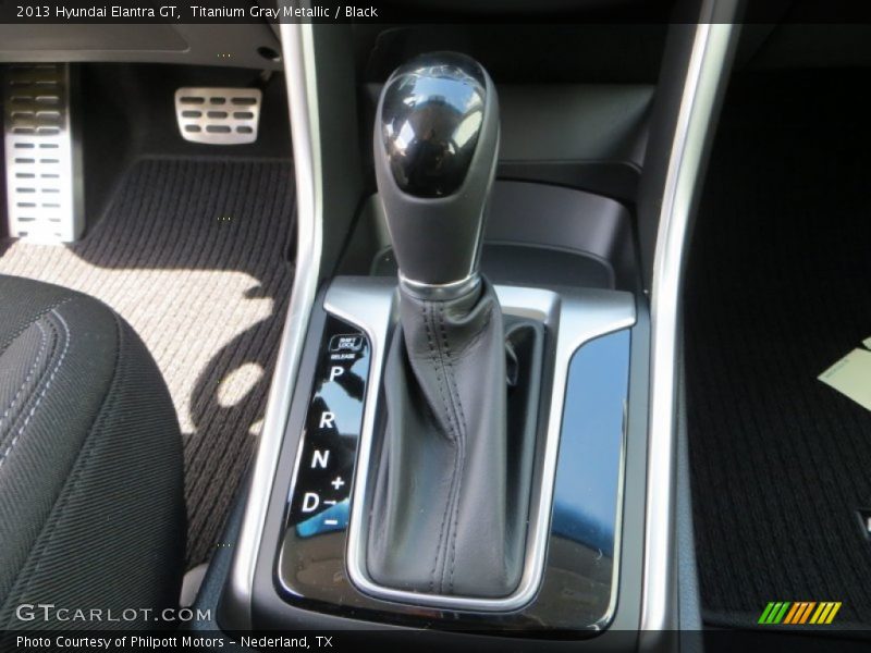 Titanium Gray Metallic / Black 2013 Hyundai Elantra GT