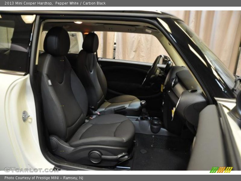 Pepper White / Carbon Black 2013 Mini Cooper Hardtop