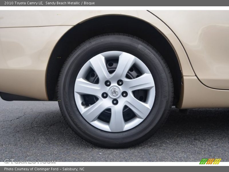 Sandy Beach Metallic / Bisque 2010 Toyota Camry LE
