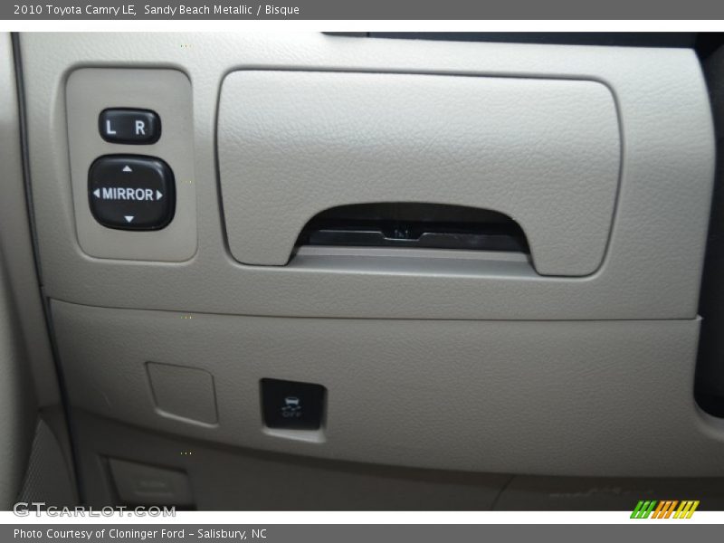 Sandy Beach Metallic / Bisque 2010 Toyota Camry LE