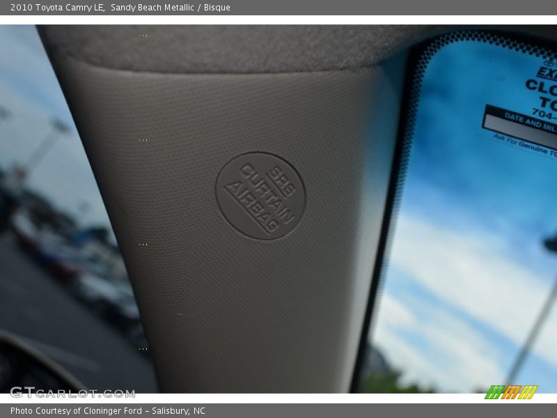 Sandy Beach Metallic / Bisque 2010 Toyota Camry LE