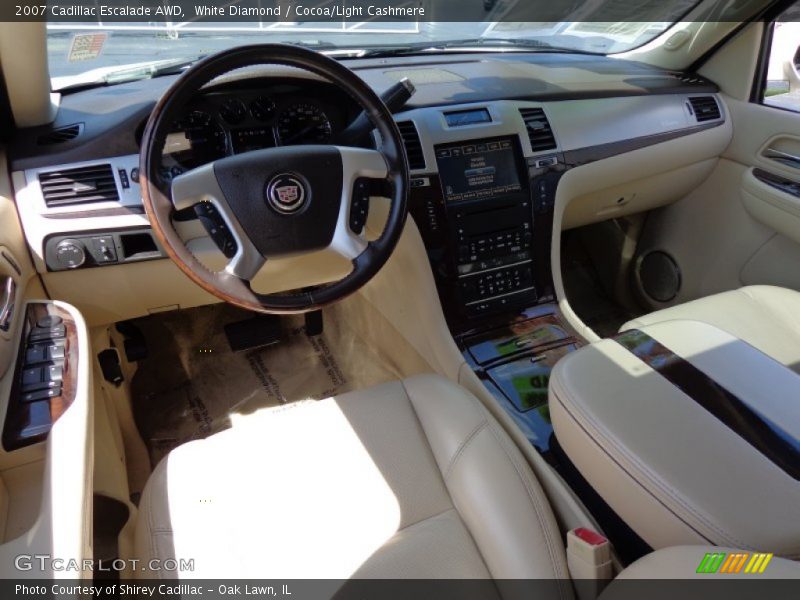 White Diamond / Cocoa/Light Cashmere 2007 Cadillac Escalade AWD