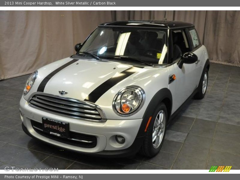 White Silver Metallic / Carbon Black 2013 Mini Cooper Hardtop