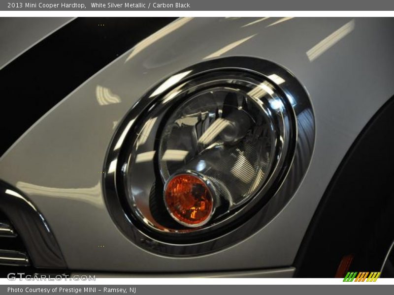 White Silver Metallic / Carbon Black 2013 Mini Cooper Hardtop