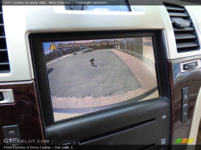 White Diamond / Cocoa/Light Cashmere 2007 Cadillac Escalade AWD