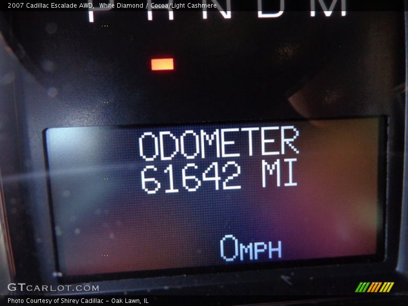 White Diamond / Cocoa/Light Cashmere 2007 Cadillac Escalade AWD