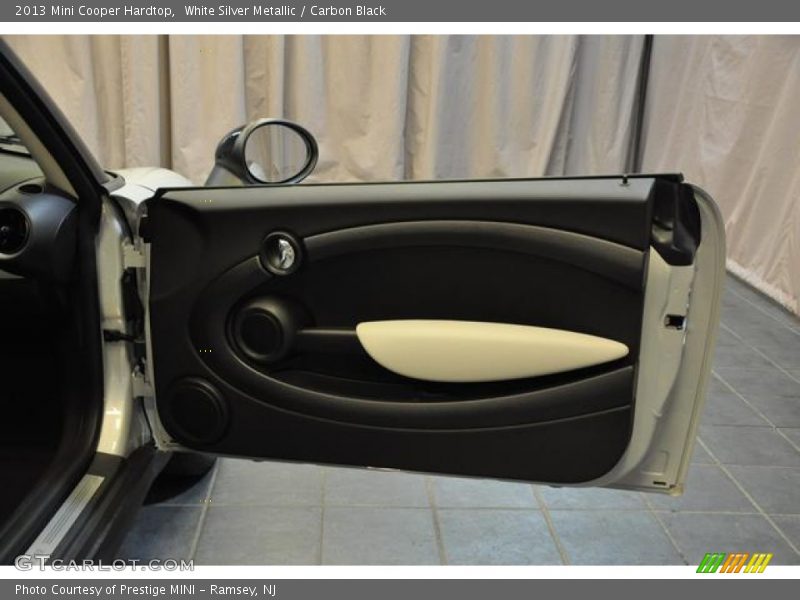 White Silver Metallic / Carbon Black 2013 Mini Cooper Hardtop