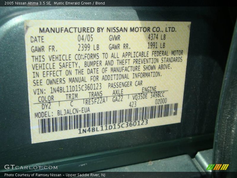 Mystic Emerald Green / Blond 2005 Nissan Altima 3.5 SE