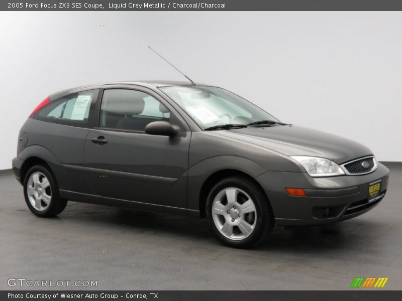 Liquid Grey Metallic / Charcoal/Charcoal 2005 Ford Focus ZX3 SES Coupe