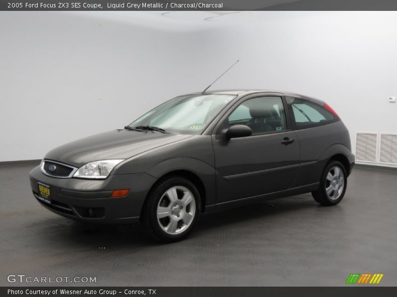 Liquid Grey Metallic / Charcoal/Charcoal 2005 Ford Focus ZX3 SES Coupe