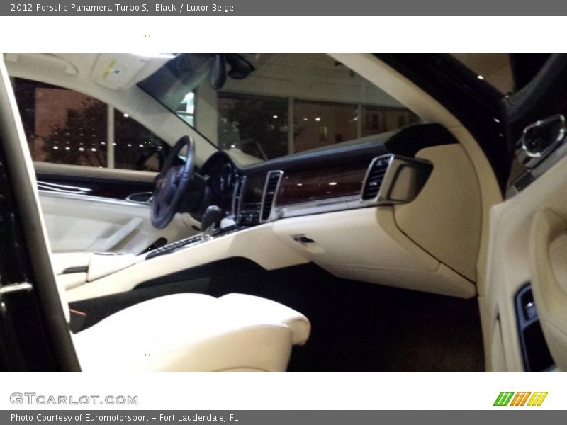 Black / Luxor Beige 2012 Porsche Panamera Turbo S
