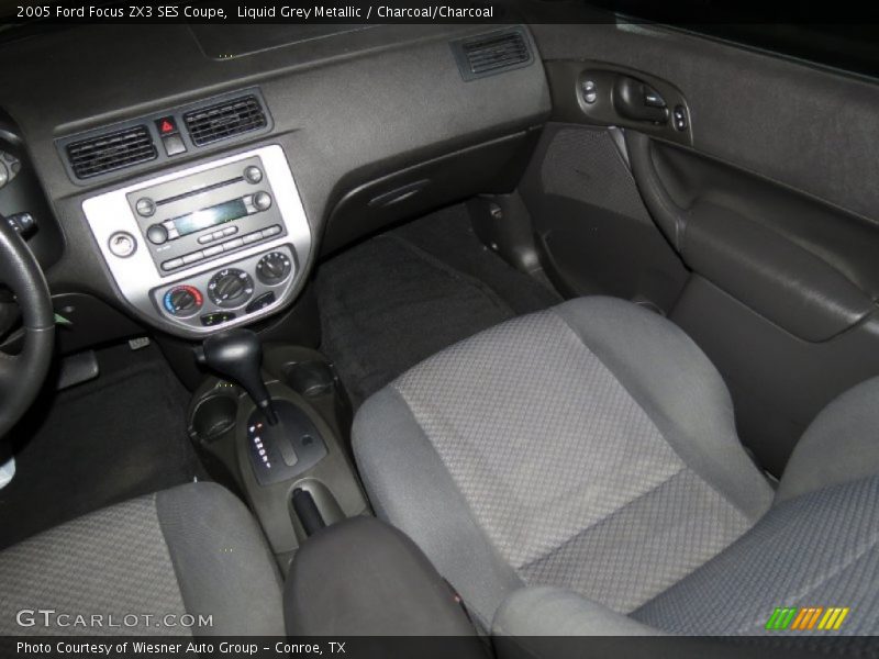 Liquid Grey Metallic / Charcoal/Charcoal 2005 Ford Focus ZX3 SES Coupe