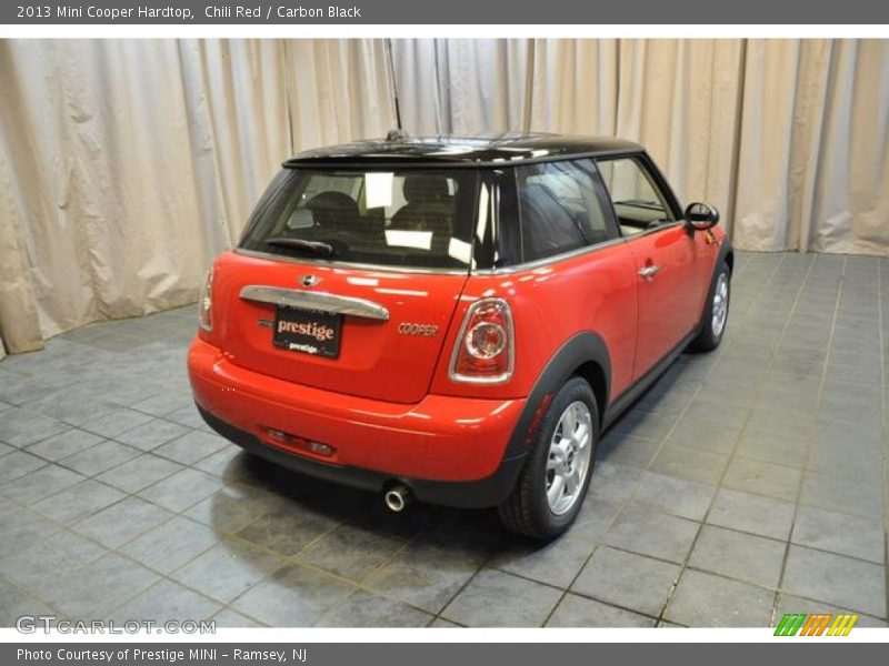 Chili Red / Carbon Black 2013 Mini Cooper Hardtop