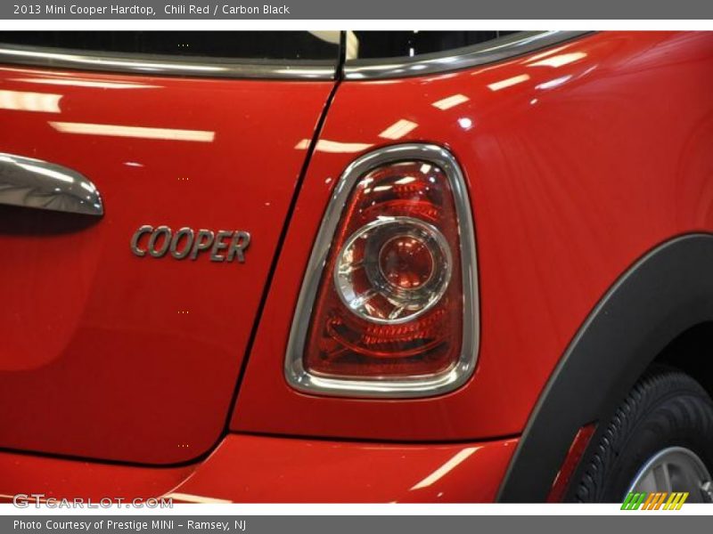 Chili Red / Carbon Black 2013 Mini Cooper Hardtop