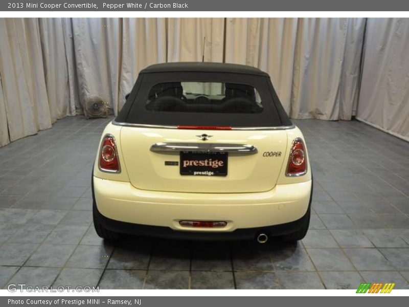 Pepper White / Carbon Black 2013 Mini Cooper Convertible