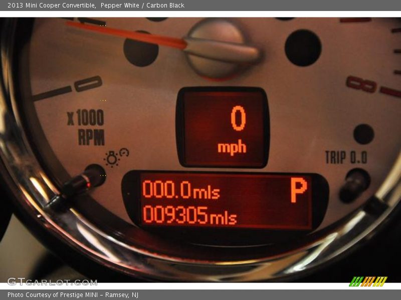 Pepper White / Carbon Black 2013 Mini Cooper Convertible