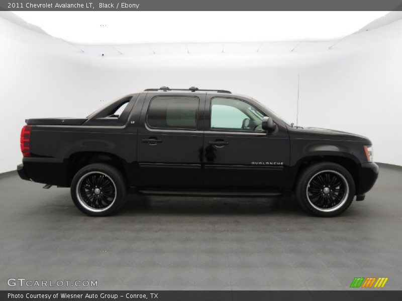 Black / Ebony 2011 Chevrolet Avalanche LT