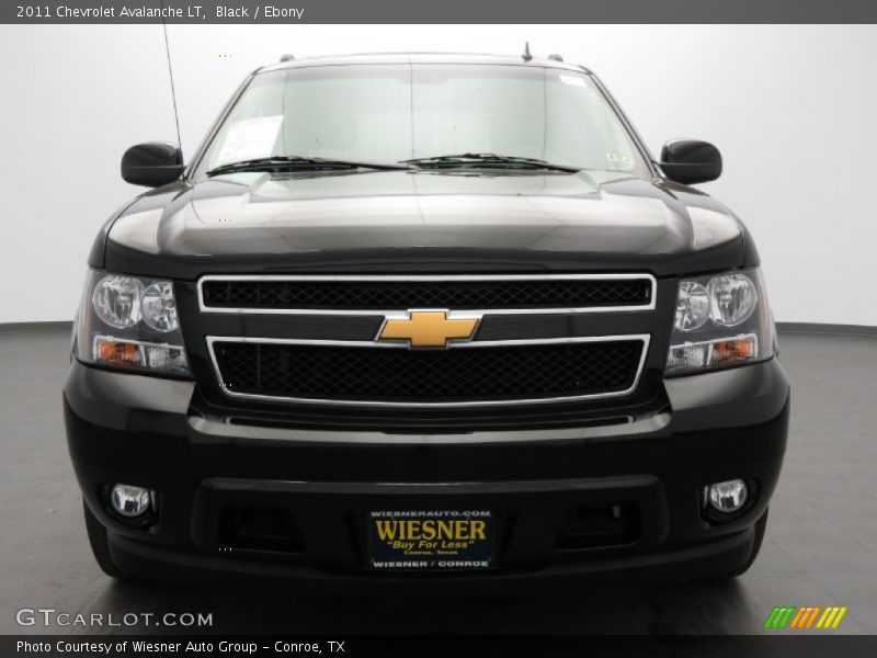 Black / Ebony 2011 Chevrolet Avalanche LT