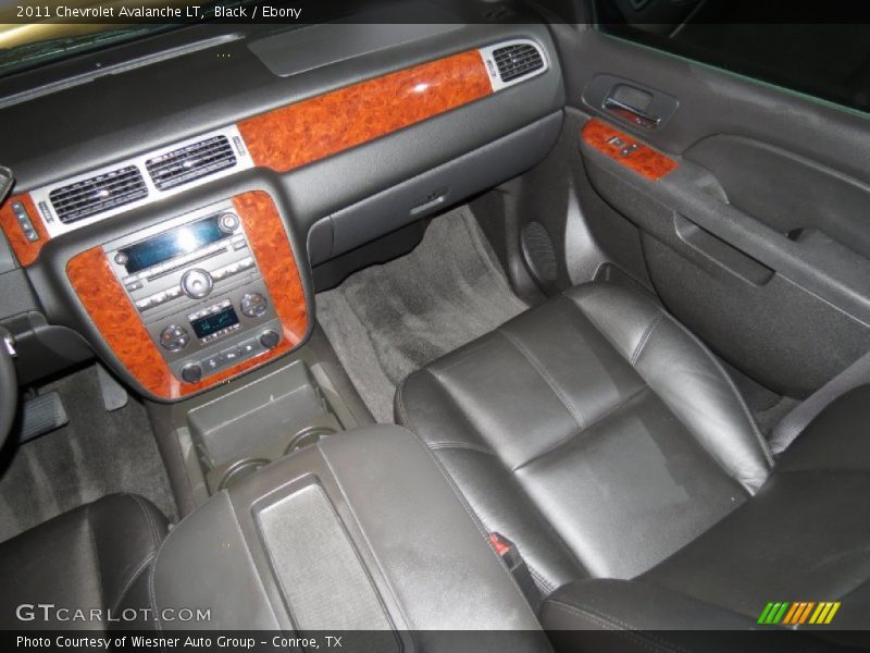 Black / Ebony 2011 Chevrolet Avalanche LT