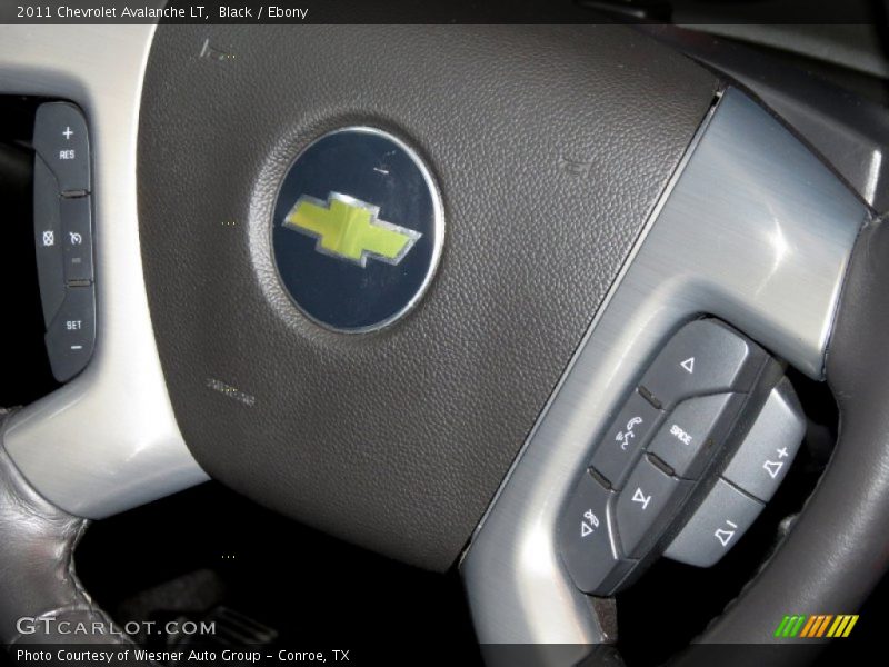 Black / Ebony 2011 Chevrolet Avalanche LT